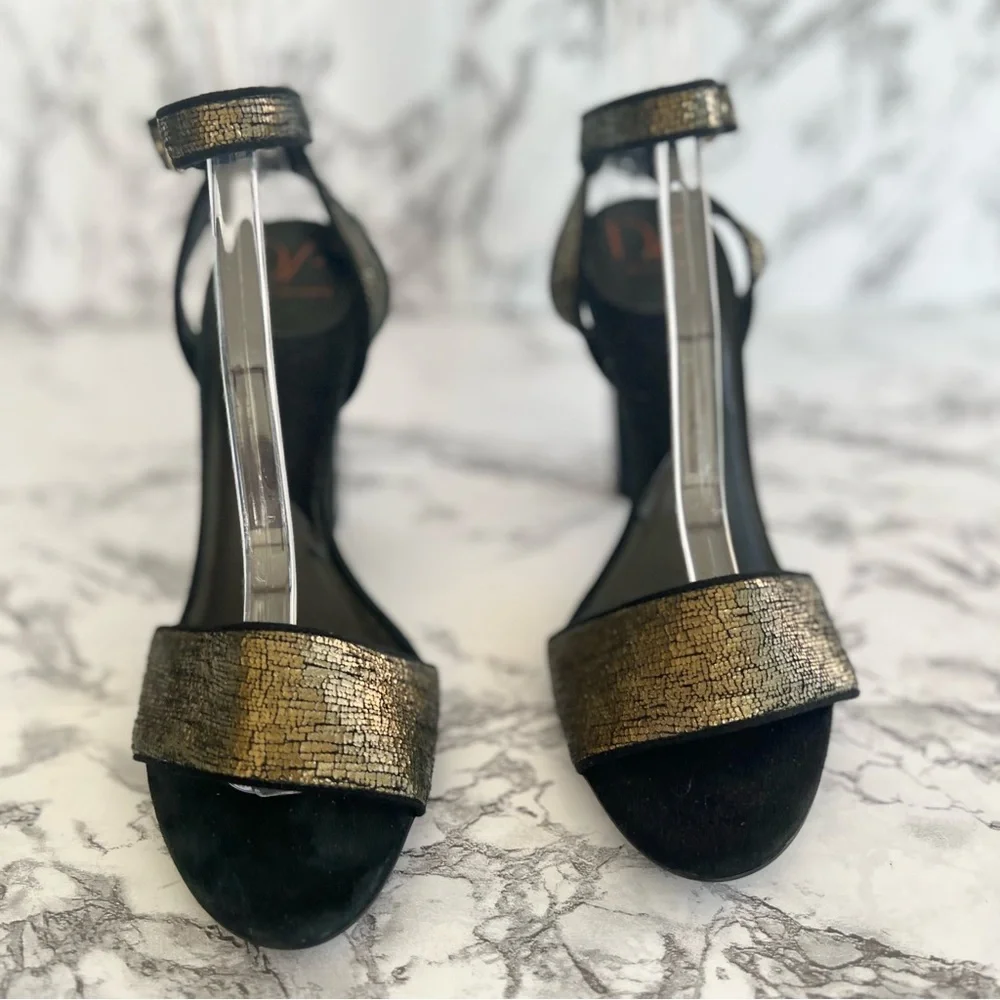 Diane Von Furstenberg Sandals Heeled Metallic Ankle Strap Olive Green 6.5